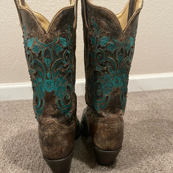 Cowgirl boots - Picture 9 of 10